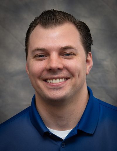 Buisiness head shot with off camera flash