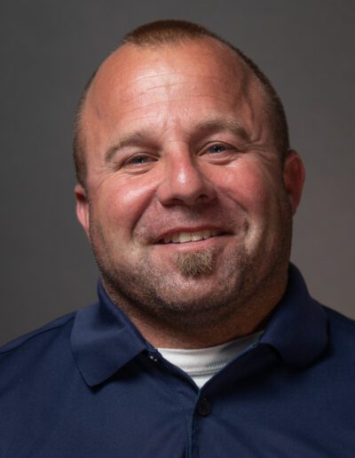 Buisiness head shot studio lighting with off camera flash